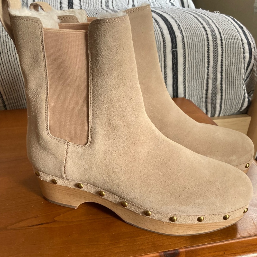 Very good condition JCrew Suede boots with wooden platform